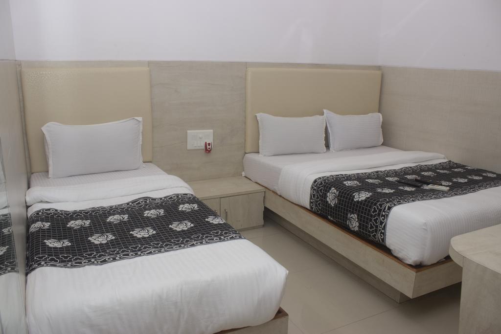 Kf Residency Hotel Mumbai Exterior photo