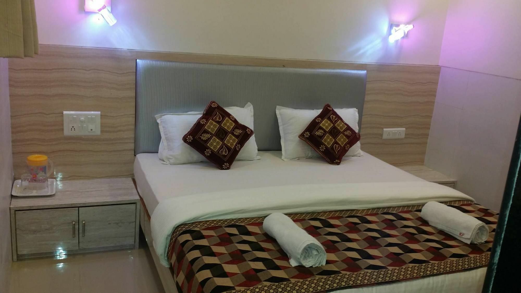 Kf Residency Hotel Mumbai Exterior photo
