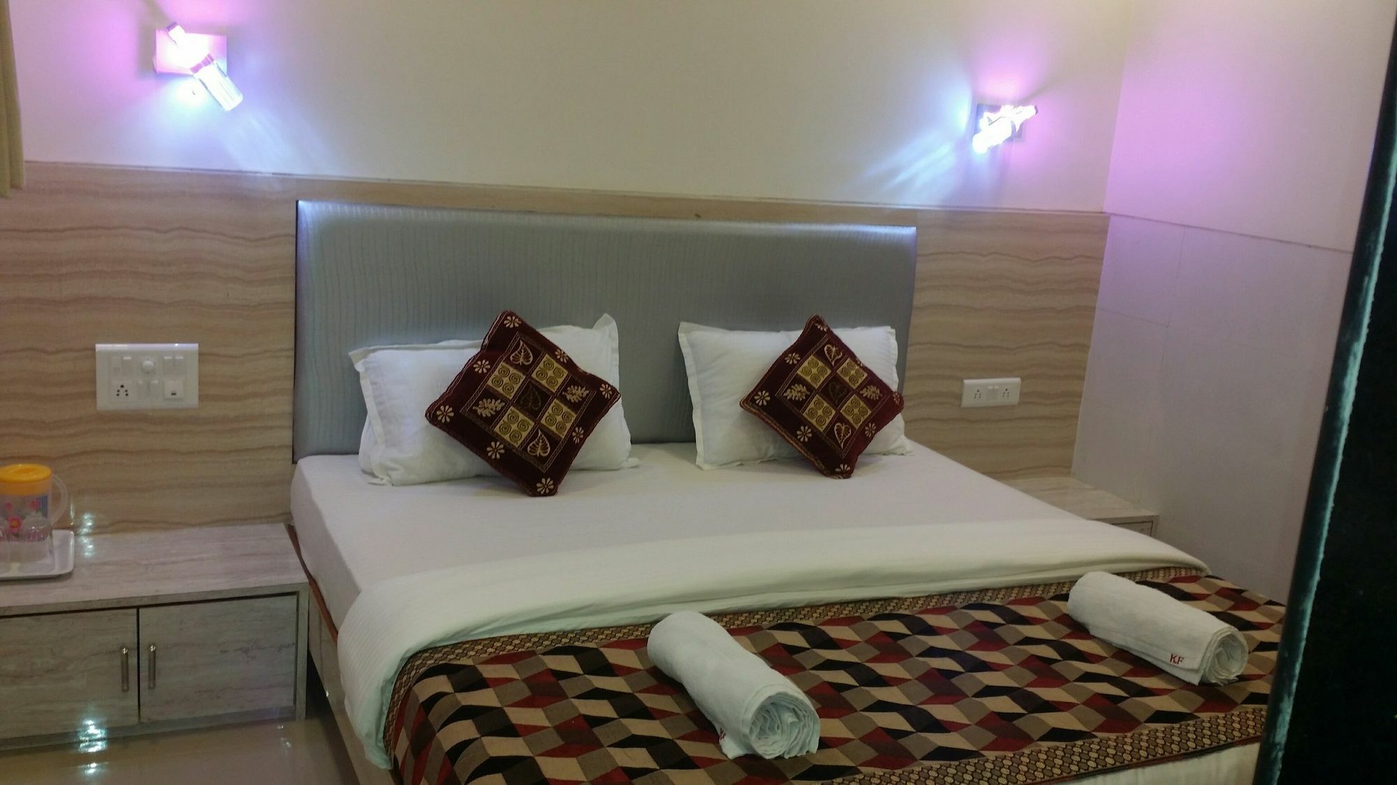 Kf Residency Hotel Mumbai Exterior photo