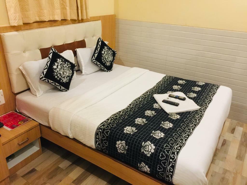 Kf Residency Hotel Mumbai Exterior photo