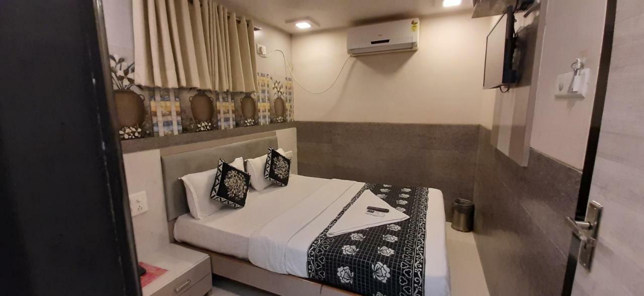 Kf Residency Hotel Mumbai Exterior photo
